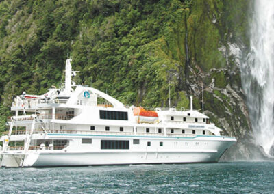Coral Discoverer